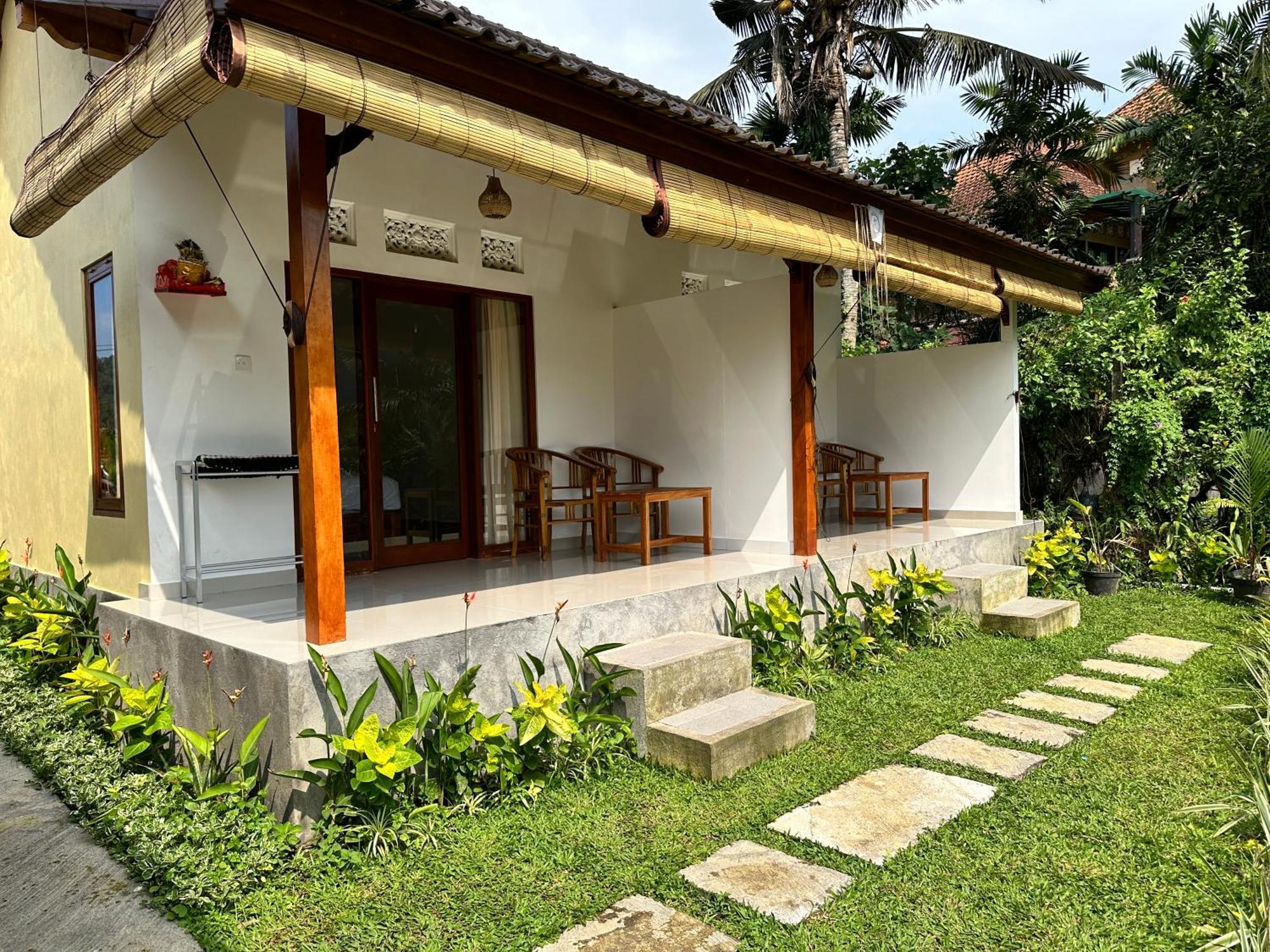 D'Janu Homestay Sidemen  Εξωτερικό φωτογραφία